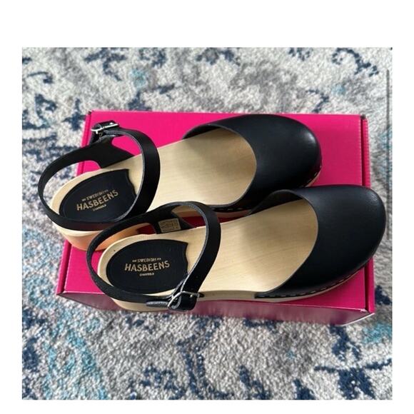 New $248 Womens 8 Covered Swedish Hasbeens Matte Black Clogs Mules Low 2” Heel - Picture 7 of 13